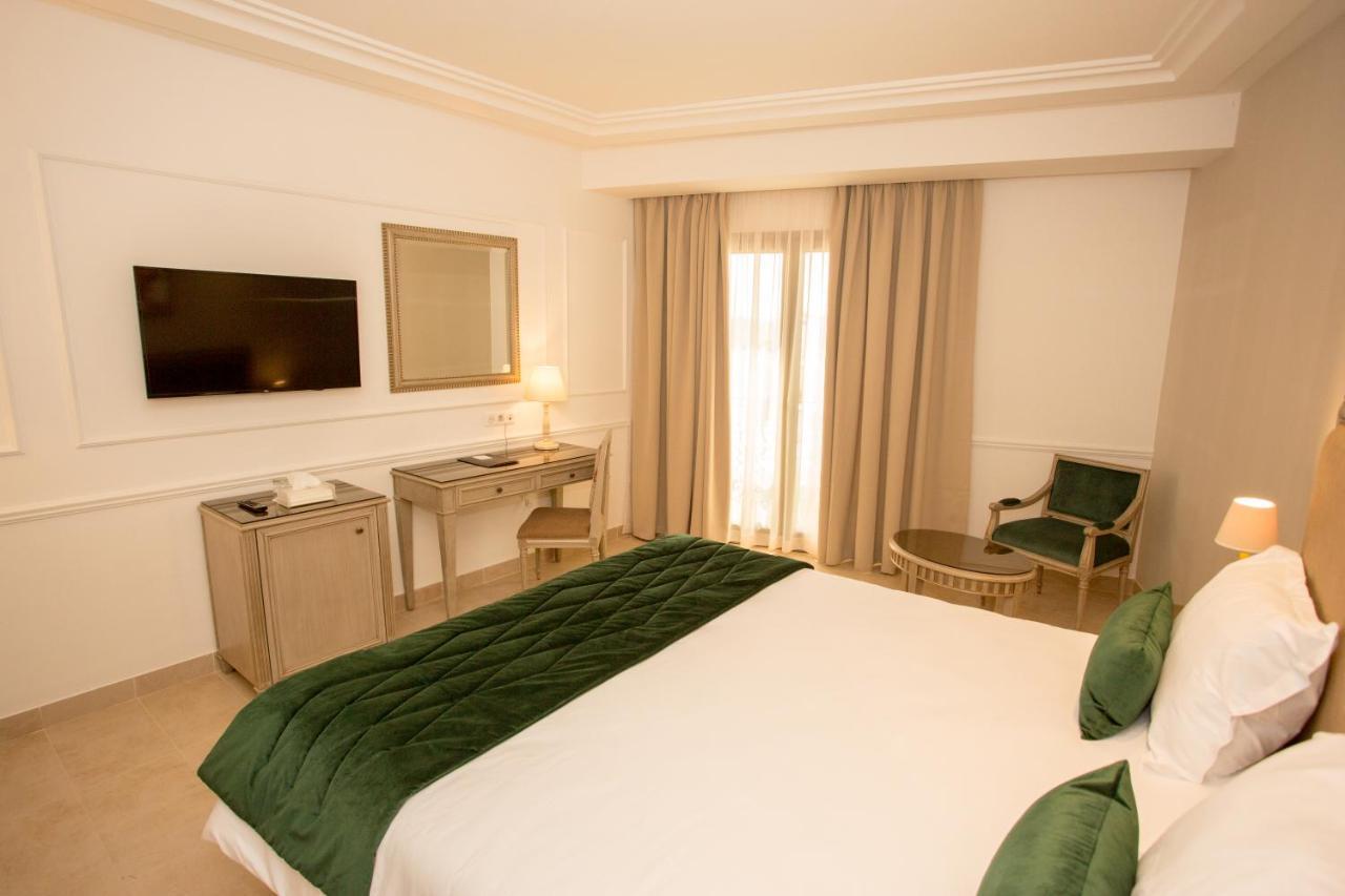 Hotel Palais Royal Sfax Esterno foto